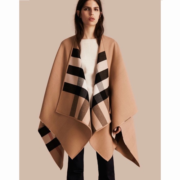 Burberry Reversible Check-To-Solid Wool Cape, Camel - Picture 2 of 10
